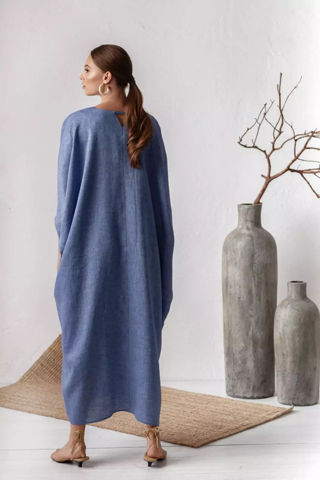 Chic Blue Linen Kaftan Maxi - Elevate Your Summer Wardrobe