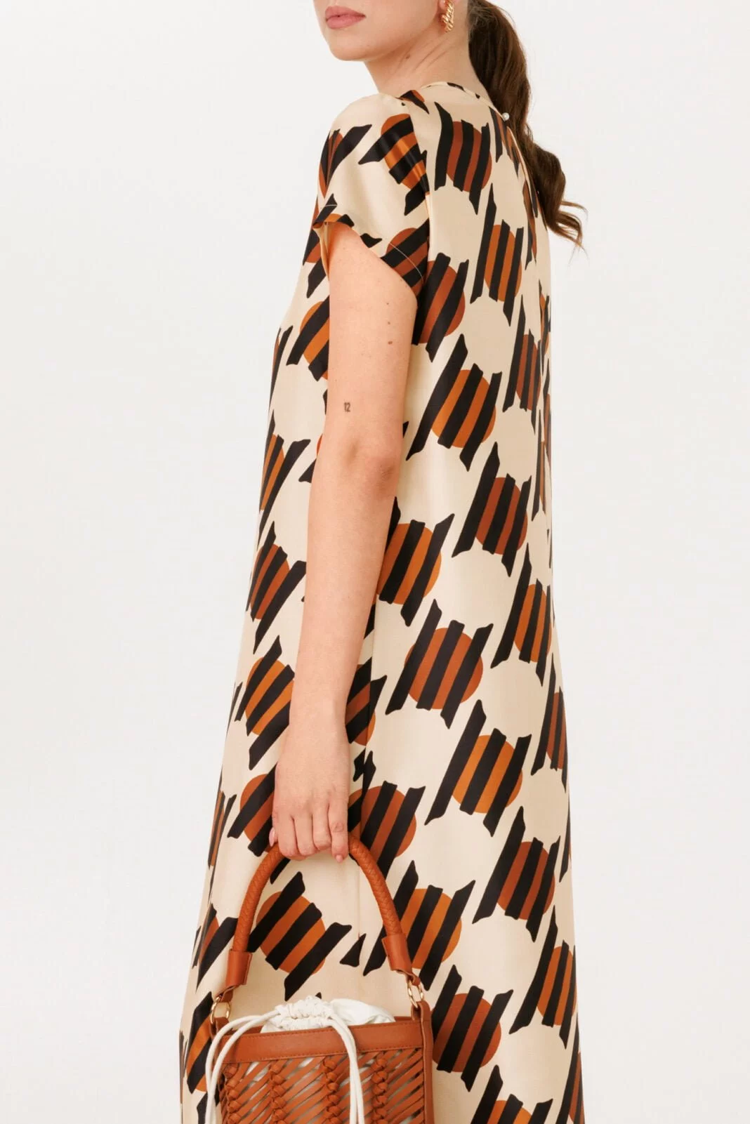 Summery Silk Twill Kaftan Dress - Beige and Brown Geometric Print for Vacation and Summer Vibes